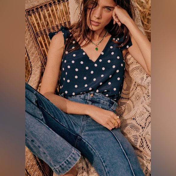 EUC Sézane Women’s Navy Polka Dot Blouse With Bow Sleeves “Lara Blouse” - Picture 2 of 10